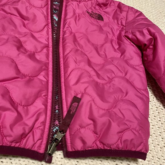 SOLD North Face Reversible Perrito Jacket Pink 18-24M - Picture 6 of 10